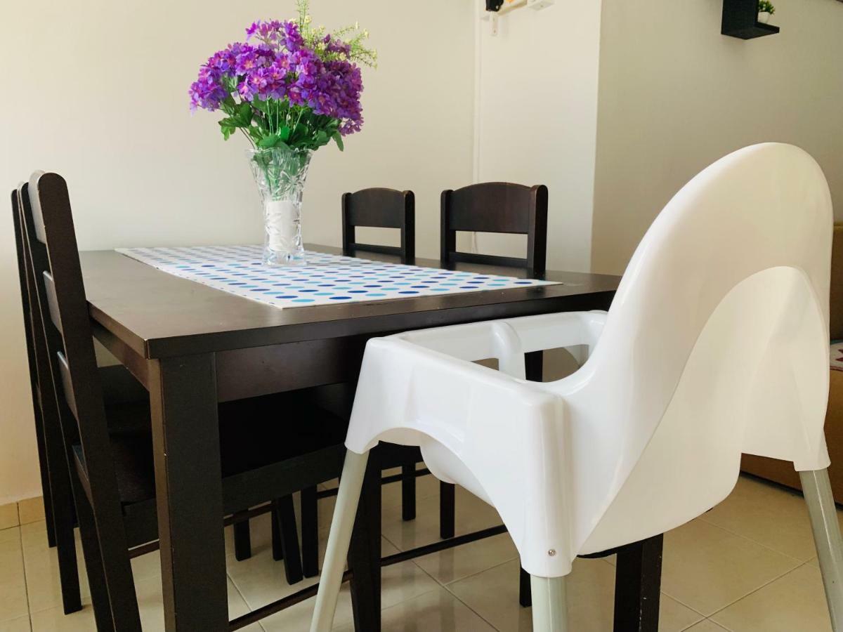 10paxRetroHOUSECoCo经典怀旧风格民宿NearJONKER&AFAMOSA鸡场街红屋 Malacca Ngoại thất bức ảnh